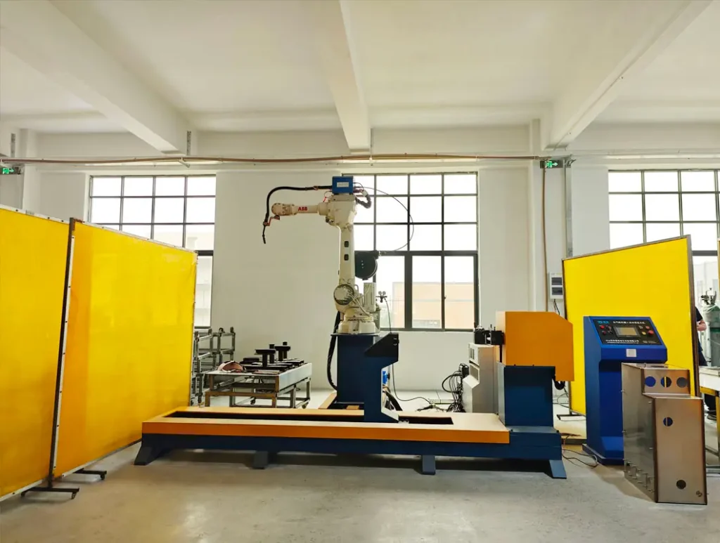 Automatic robot welding machine